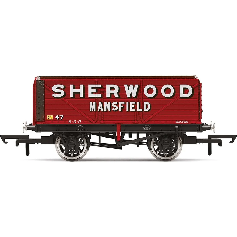 Hornby R6903 — Side Elevation by Hornby