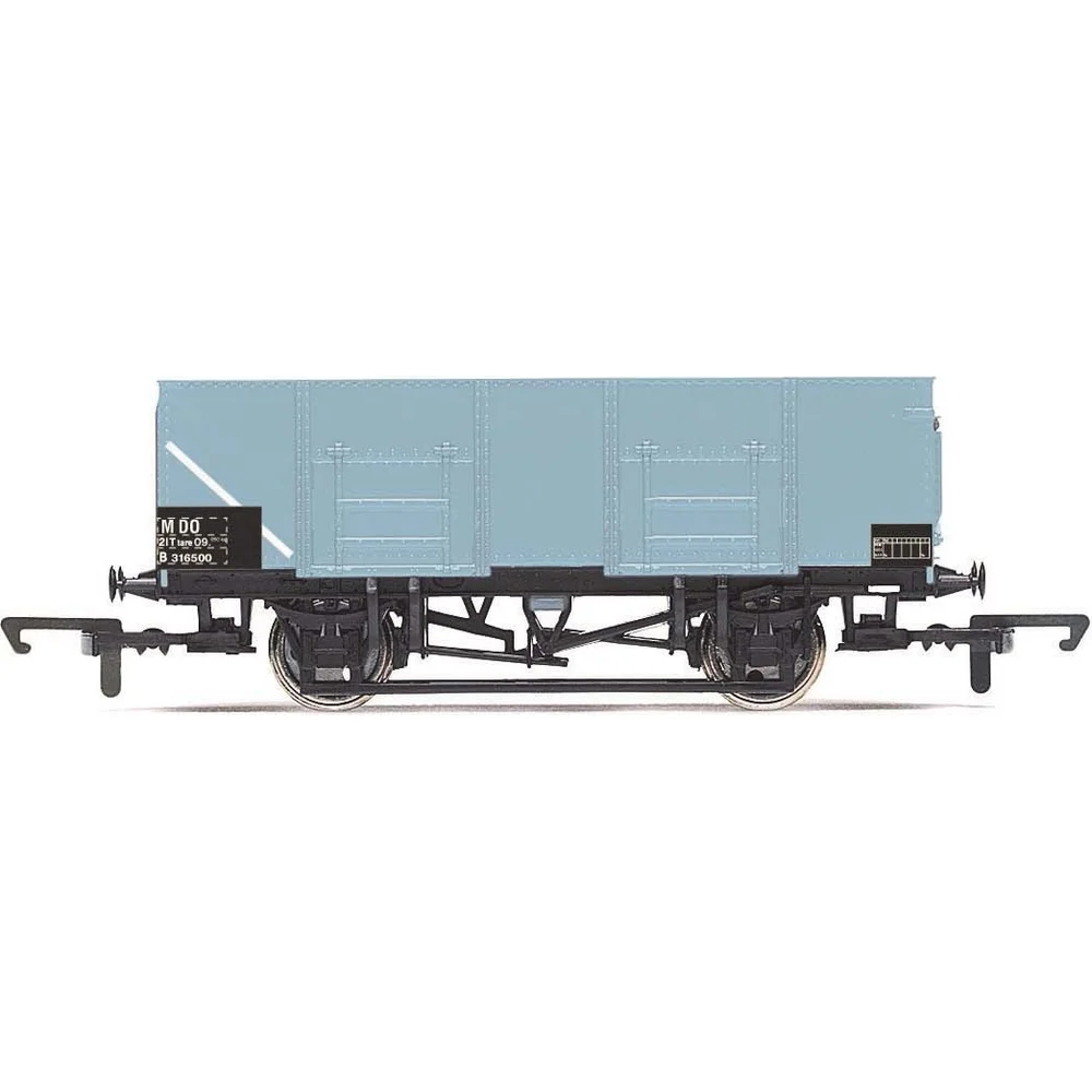 Hornby R6905 — Side Elevation by Hornby