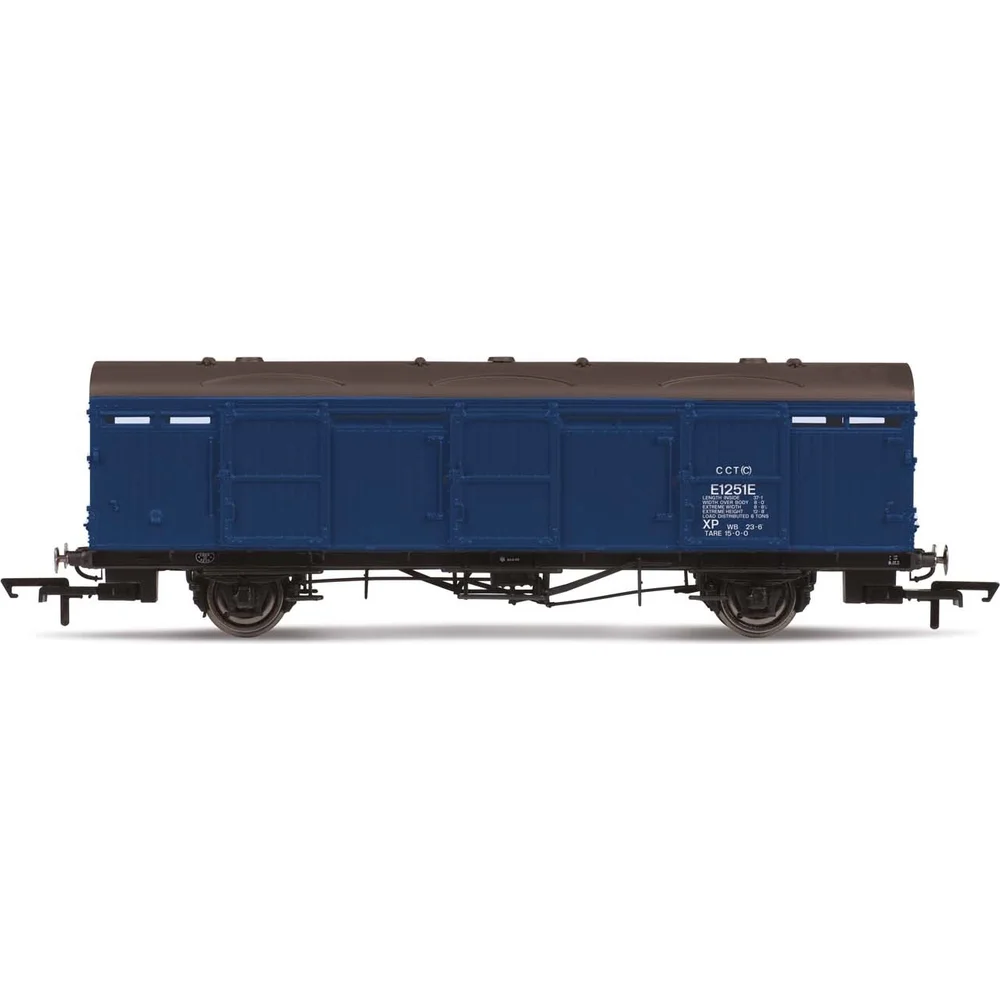 Hornby R6918 — Side Elevation by Hornby