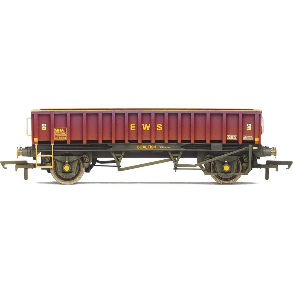 Hornby R6929 — Side Elevation by Hornby