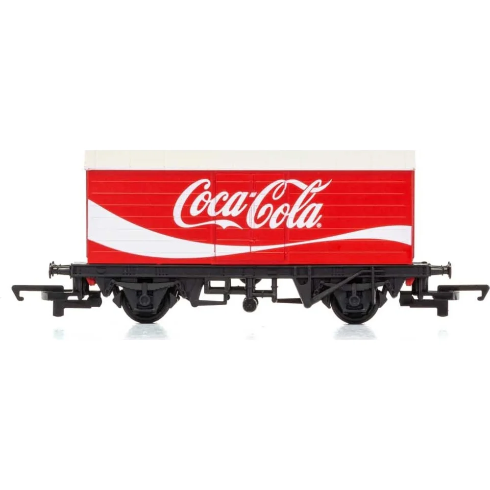 Hornby R6934 — Side Elevation by Hornby