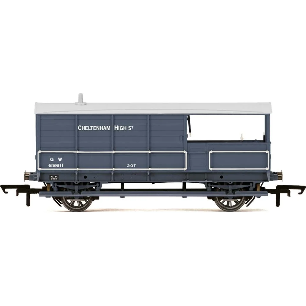Hornby R6940 — Side Elevation by Hornby