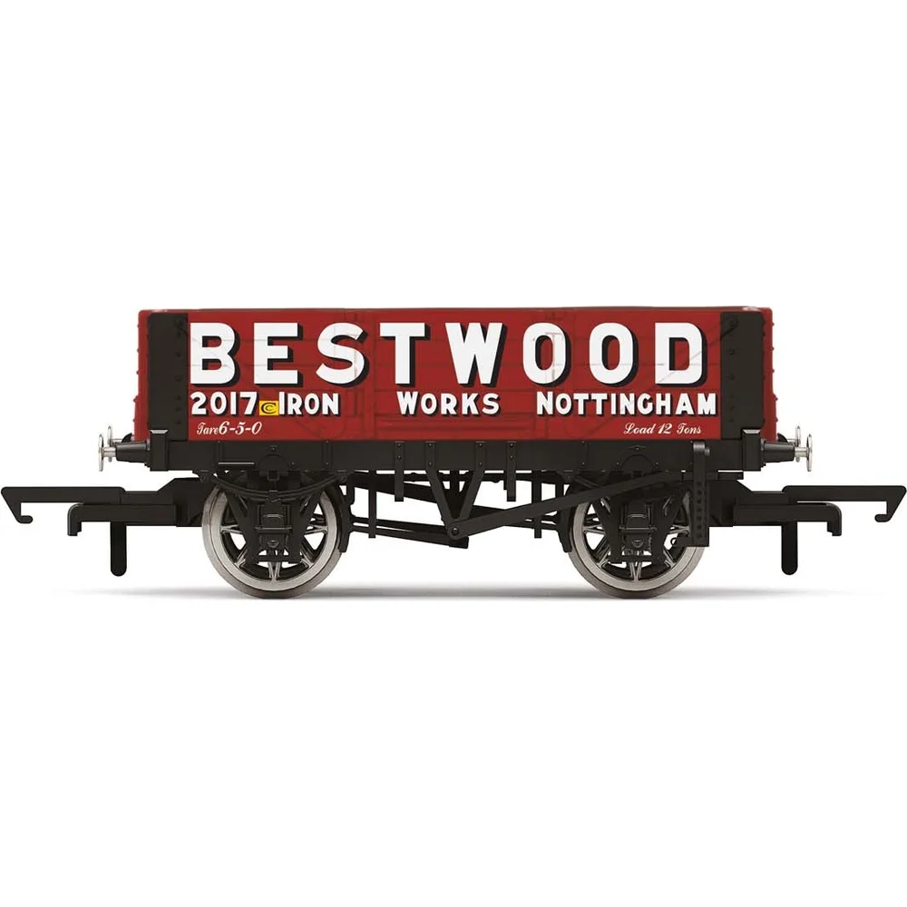 Hornby R6946 — Side Elevation by Hornby