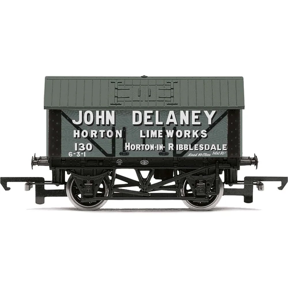 Hornby R6977 — Side Elevation by Hornby