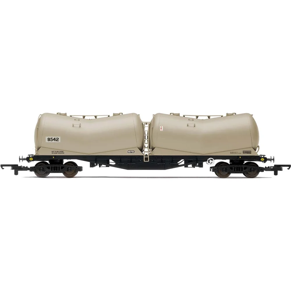 Hornby R6979 — Side Elevation by Hornby