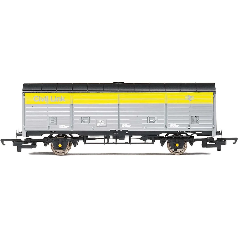 Hornby R6984 — Side Elevation by Hornby