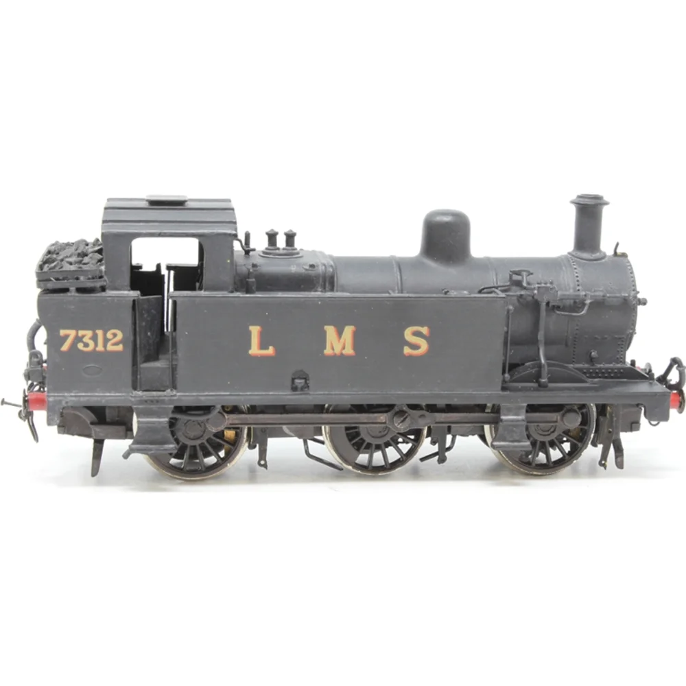 Hornby R757 — Side Elevation Right Direction by Hornby