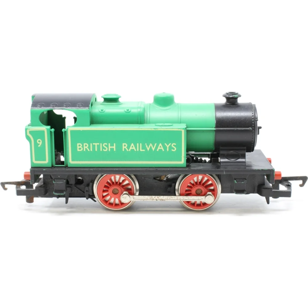 Hornby R856 — Side Elevation Right Direction by Hornby
