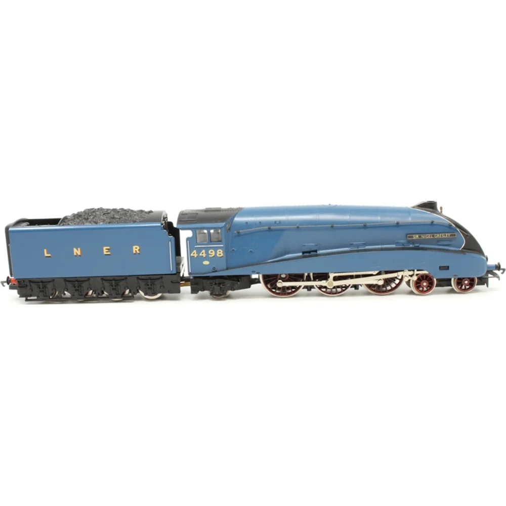 Hornby R888 — Side Elevation Right Direction by Hornby