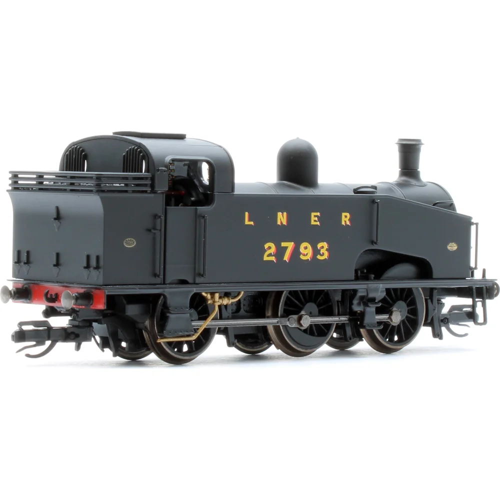 Hornby TT3025M — Left Rear Three Quarter View by Hornby