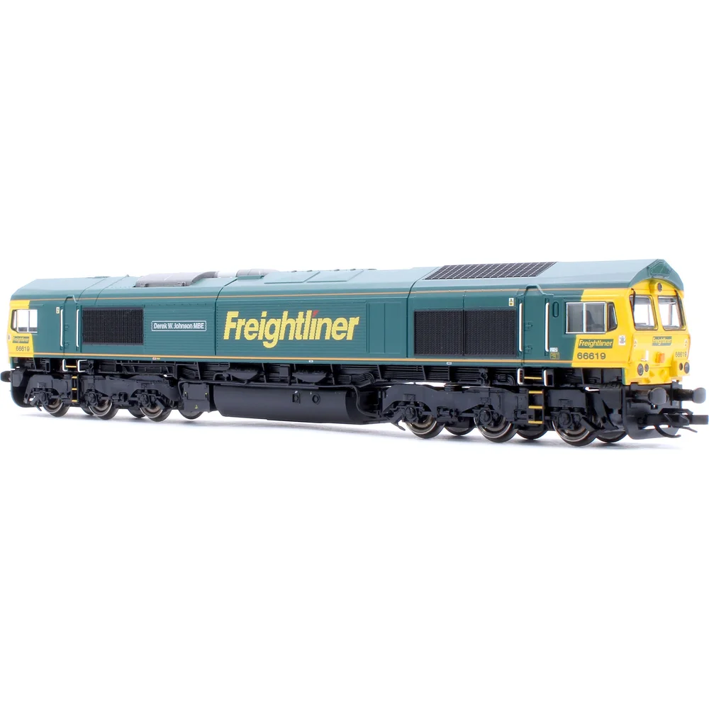 Hornby TT3031M — Right Front Three Quarter View by Hornby