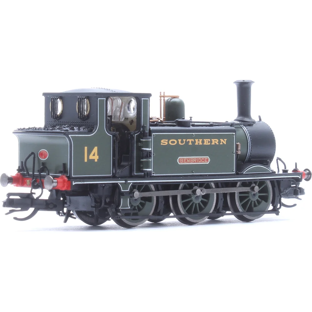 Hornby TT3038M — Left Rear Three Quarter View by Hornby