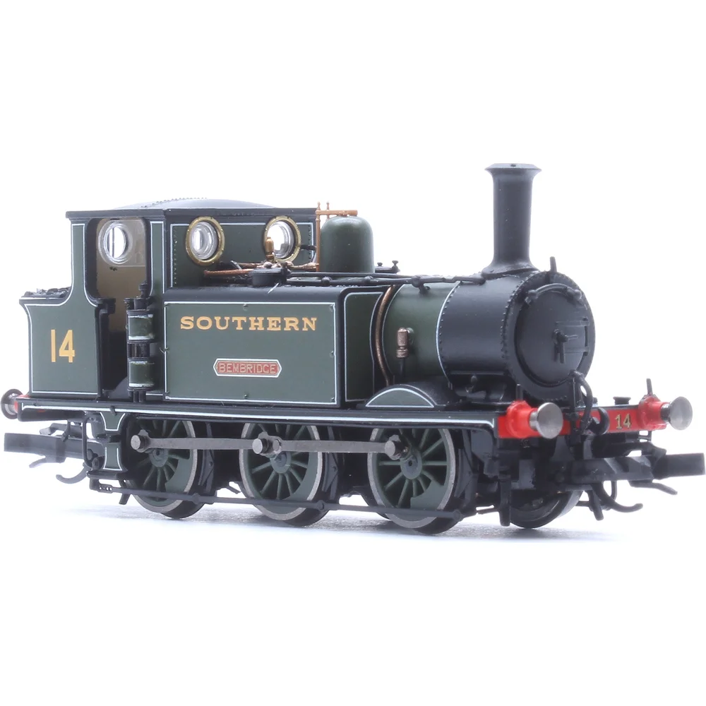 Hornby TT3038M — Right Front Three Quarter View by Hornby