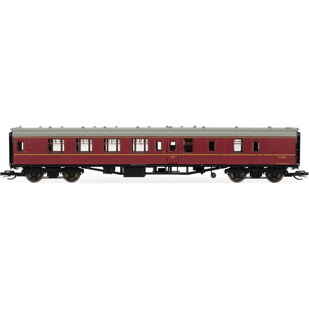 Hornby TT4002A — Side Elevation by Hornby
