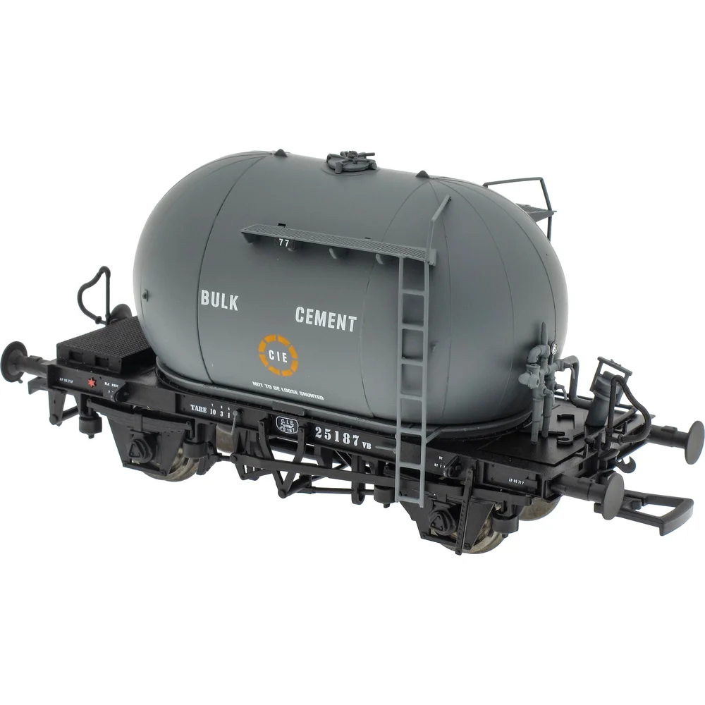 Irish Railway Models IRM1019J — Right Rear Three Quarter View by Irish Railway Models