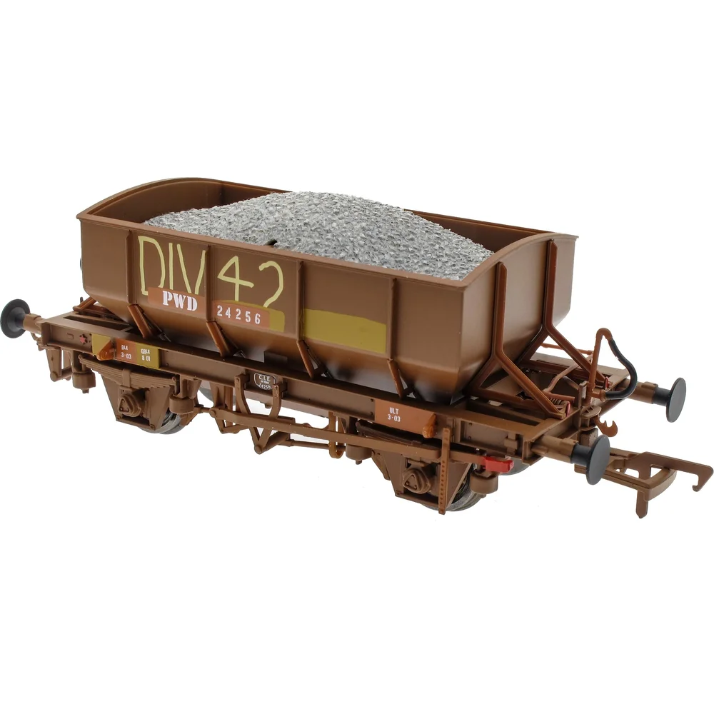 Irish Railway Models IRM1152IE-F — Right Front Three Quarter View by Irish Railway Models