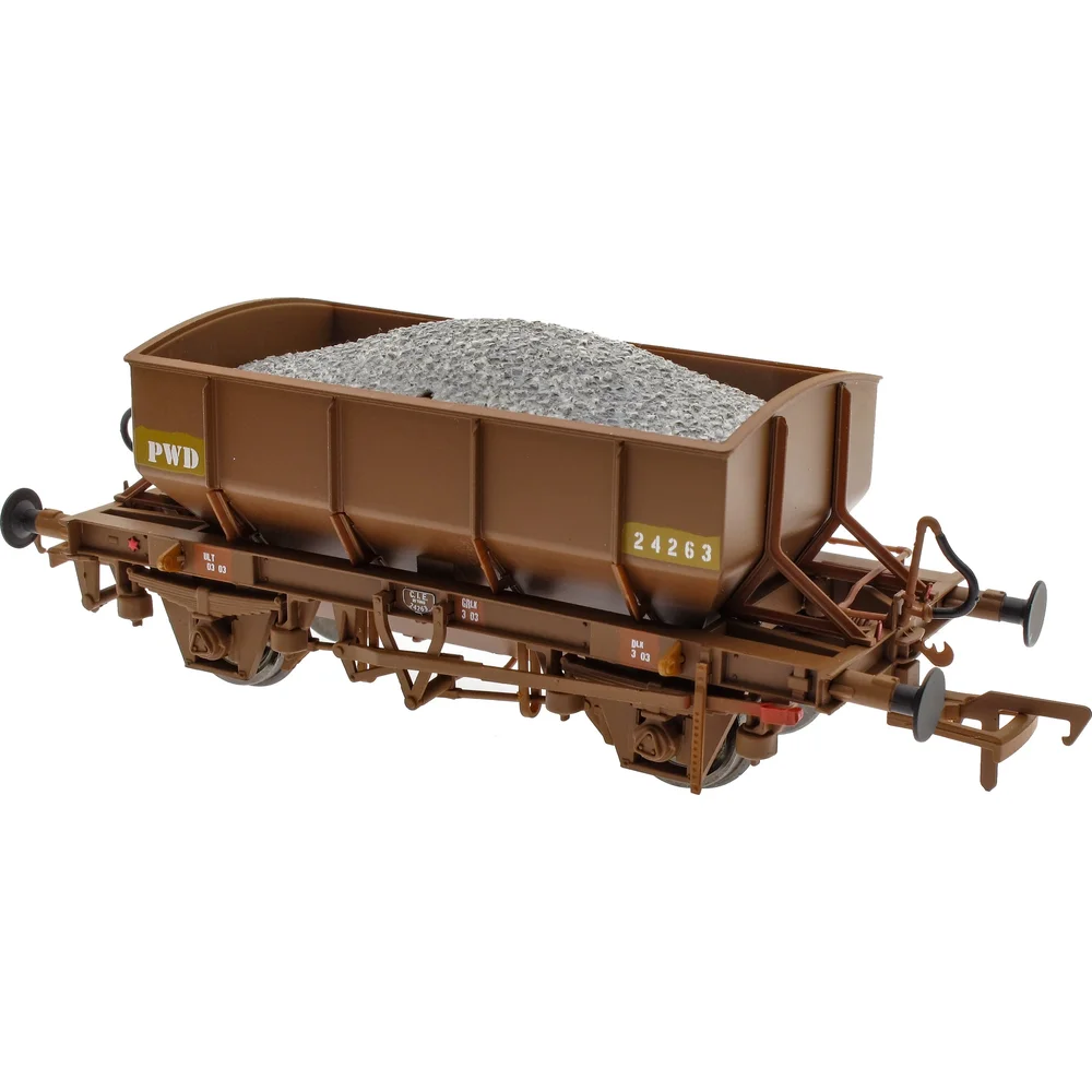 Irish Railway Models IRM1152IE-F — Right Front Three Quarter View by Irish Railway Models