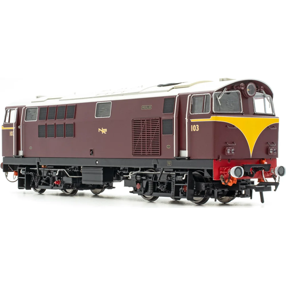 Irish Railway Models IRM1332-DCC — Right Front Three Quarter View by Irish Railway Models