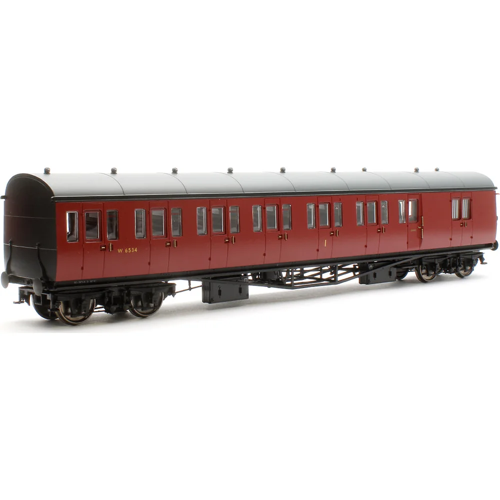 Rapido 946004 — Left Rear Three Quarter View by Rapido