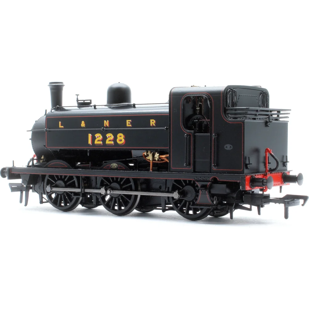 Rapido 958003 — Right Rear Three Quarter View by Rapido