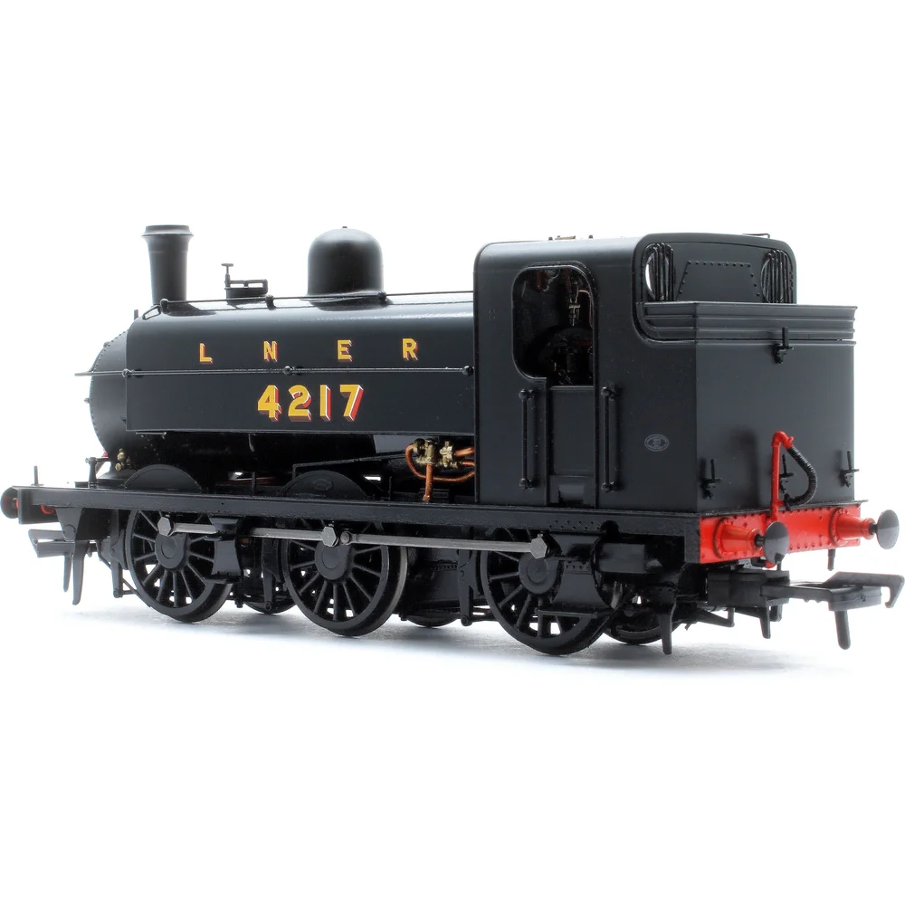 Rapido 958005 — Right Rear Three Quarter View by Rapido