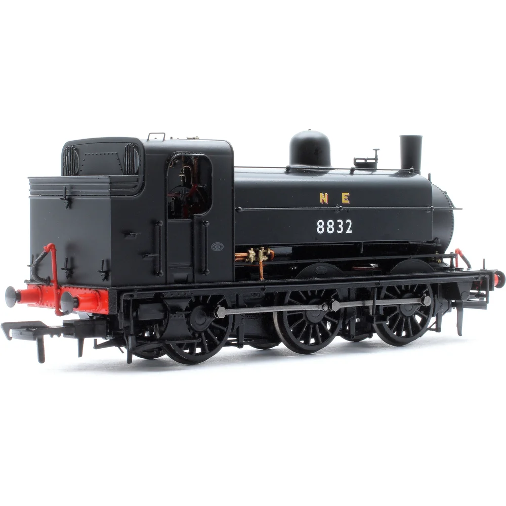 Rapido 958006 — Left Rear Three Quarter View by Rapido