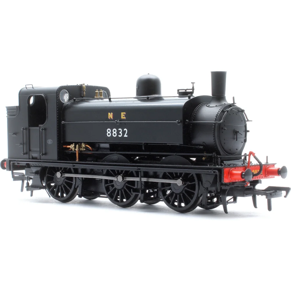 Rapido 958006 — Right Front Three Quarter View by Rapido