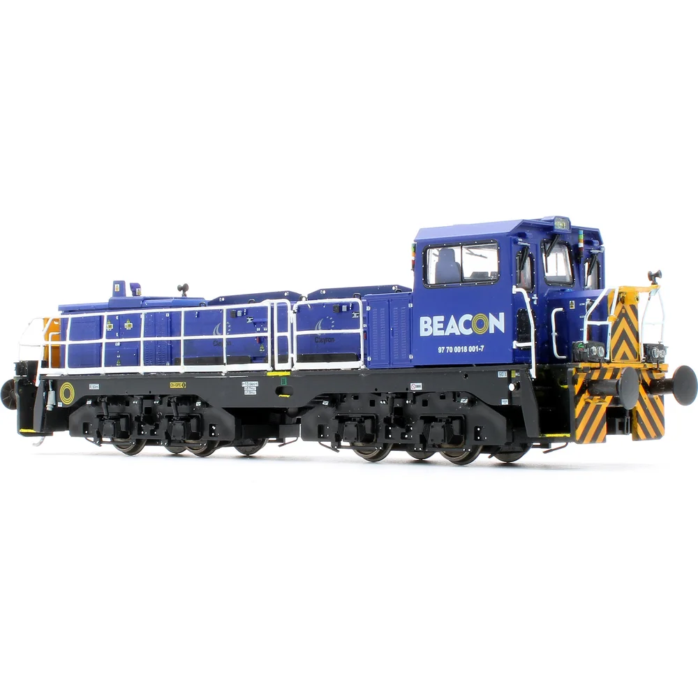 Revolution Trains RT-CL18-BE-006 — Right Rear Three Quarter View by Revolution Trains