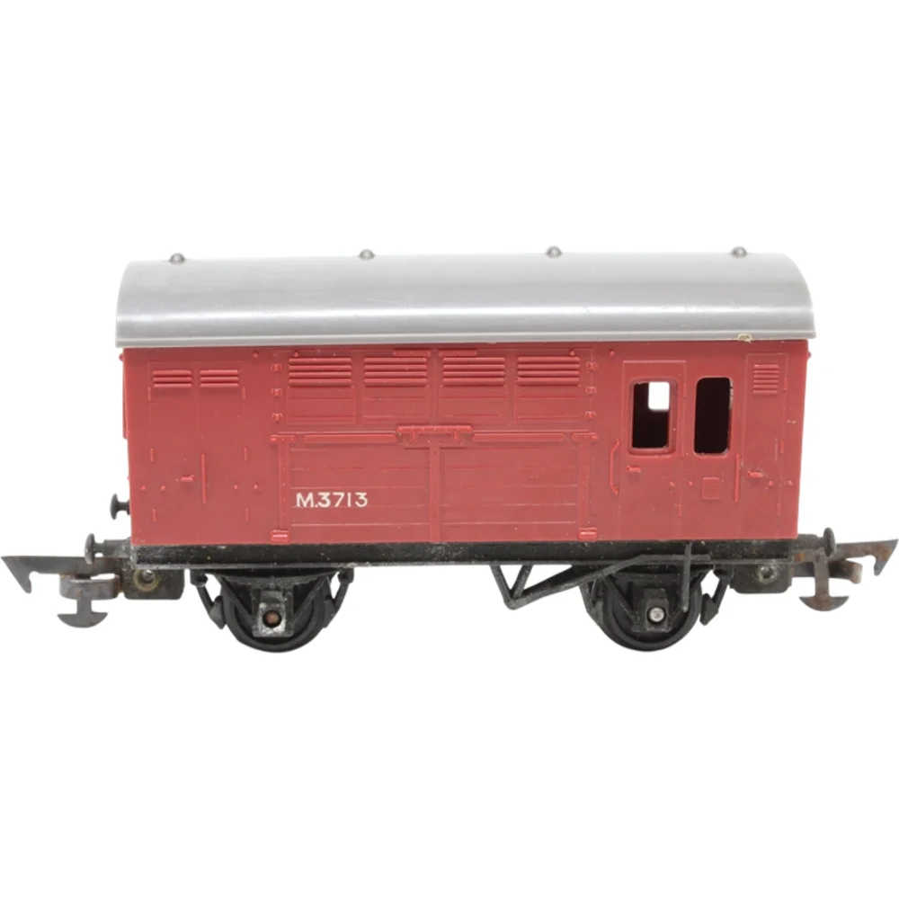 Great Western Railway Horsebox British Railways (Maroon) — Side Elevation Left Direction by Tri-ang
