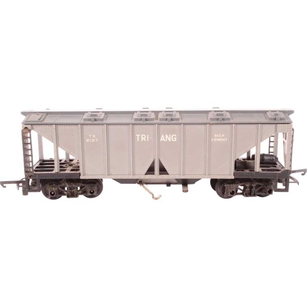 Freelance Transcontinental Cement Car Tri-ang (Maroon) — Side Elevation Left Direction by Tri-ang