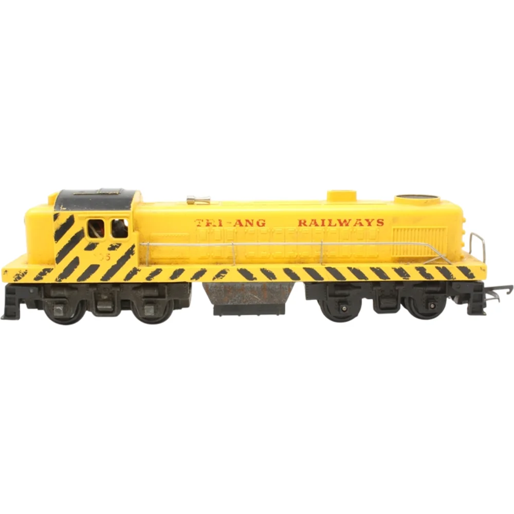 American Locomotive Company RS-2, Tri-ang (Yellow) — Side Elevation Right Direction by Tri-ang