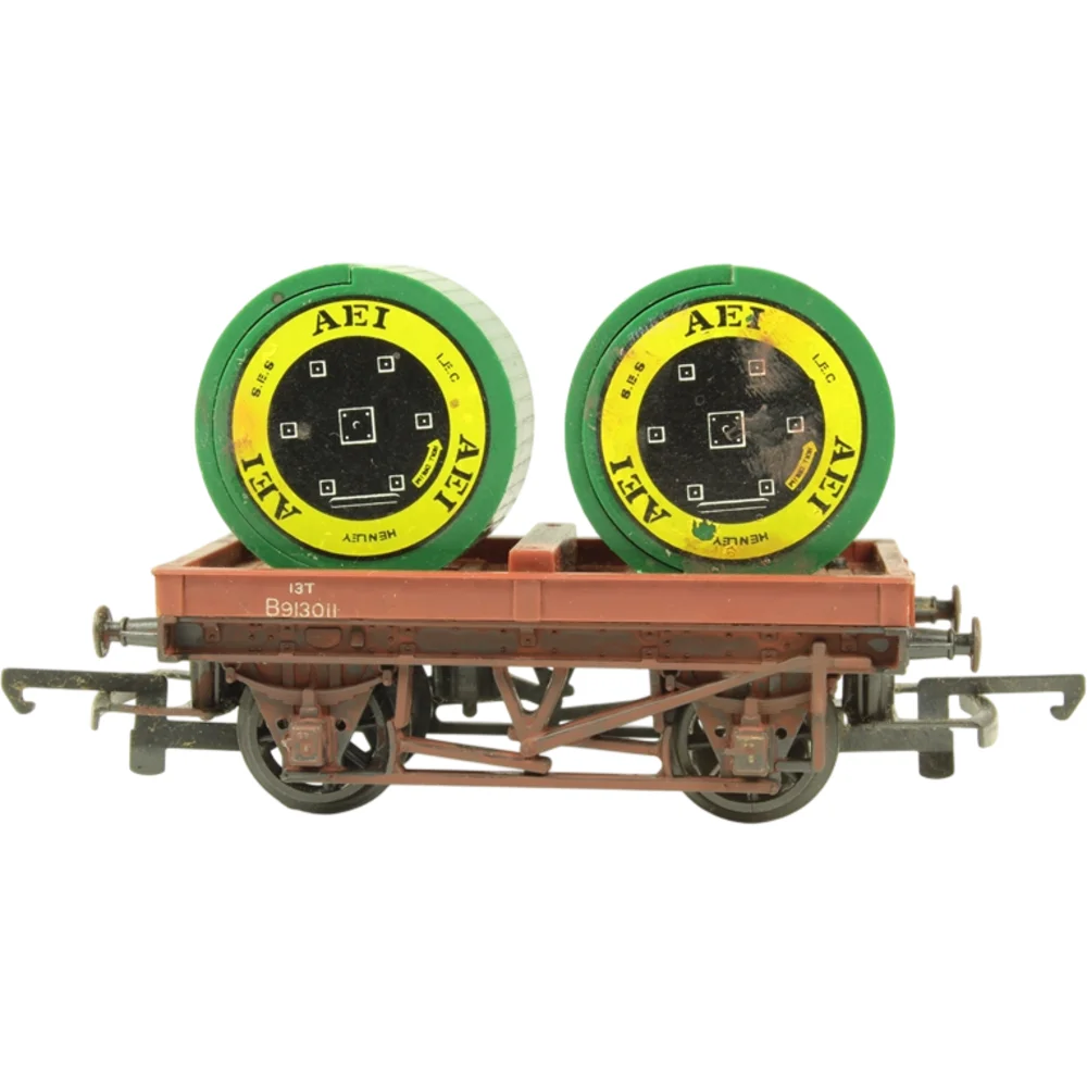 British Railways 1 Plank Wagon British Railways (Grey - Cable Drum) — Side Elevation Left Direction by Tri-ang