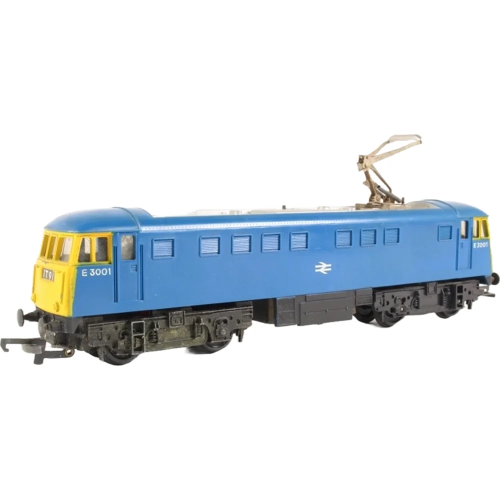 Tri-ang R753 scale model of the British Rail Class 81